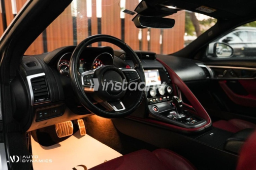 Jaguar F-Type 2018 Silver Automatic Used for Sale in Nasr city - 7