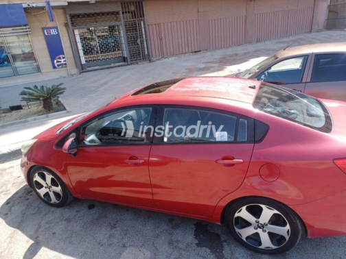 Kia Rio 2015 Red Automatic Used for Sale in Maadi - 1
