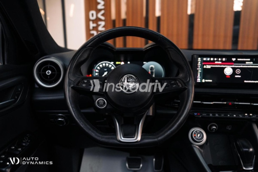 Alfa Romeo Tonale 2024 Red Automatic Used for Sale in Cairo - 9