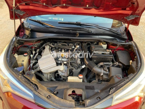 تويوتا C-HR 2017 أحمر أوتوماتيك مستعملة للبيع في 6 أكتوبر - 1