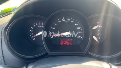 Kia Rio 2015 Blue Automatic Used for Sale in Greater Cairo ( Cairo + Giza) - 7