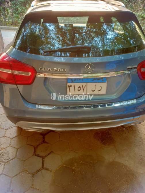 مرسيدس GLA 200 2015 أبيض أوتوماتيك مستعملة للبيع في القاهرة الكبرى ( القاهرة - الجيزة) - 7