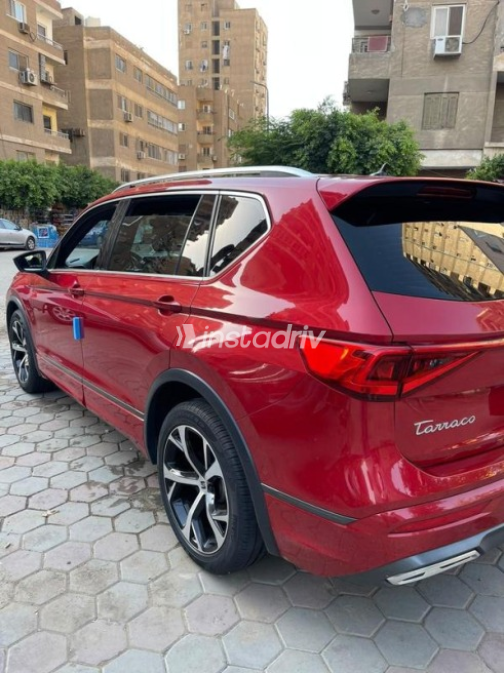 Seat Tarraco 2022 Dark Red Automatic Used for Sale in Nasr city - 3
