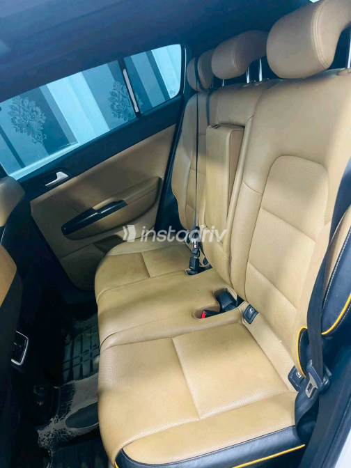Kia Sportage 2022 White Automatic Used for Sale in Greater Cairo ( Cairo + Giza) - 10