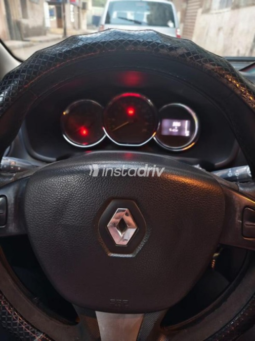 Renault Logan 2015 Black Automatic Used for Sale in El Minya - 1