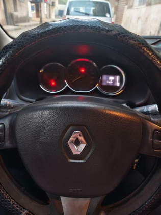 Renault Logan 2015 Black Automatic Used for Sale in El Minya