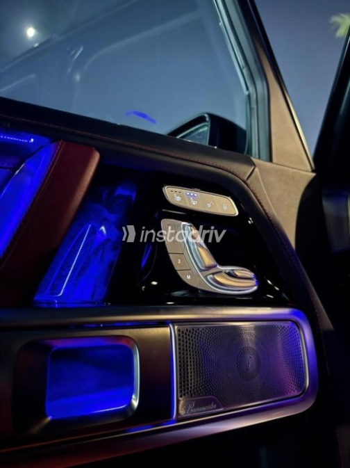 مرسيدس جي 63 ايه ام جى 2025 أسود أوتوماتيك مستعملة للبيع في مدينة الشيخ زايد - 3