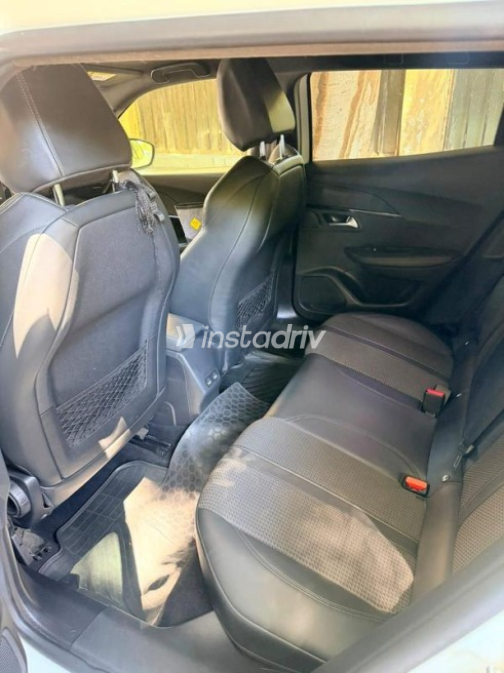 Peugeot 2008 2021 White Automatic Used for Sale in Cairo - 2