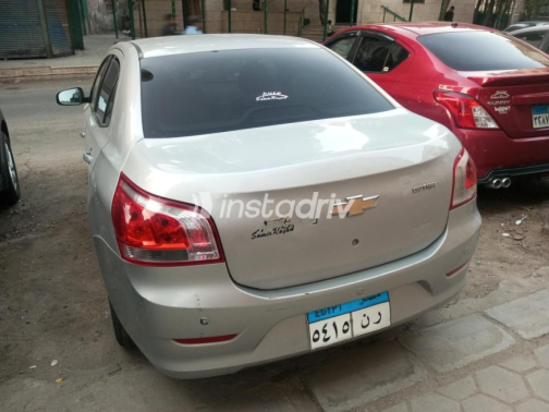 Chevrolet Optra 2022 Silver Automatic Used for Sale in Cairo - 8