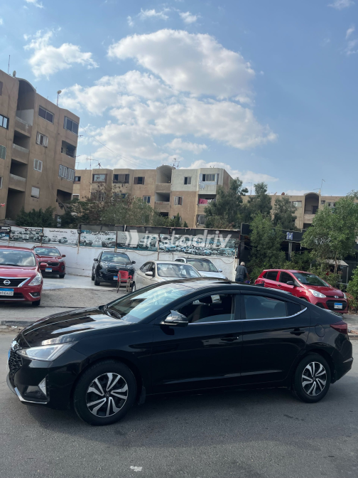 Hyundai Accent 2020 Black Automatic Used for Sale in Greater Cairo ( Cairo + Giza) - 7