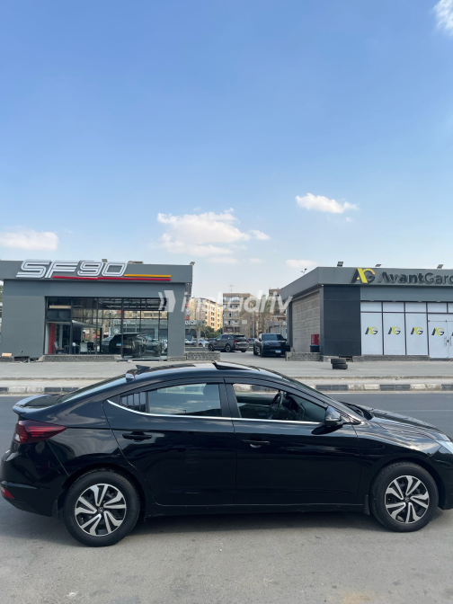 Hyundai Accent 2020 Black Automatic Used for Sale in Greater Cairo ( Cairo + Giza) - 8