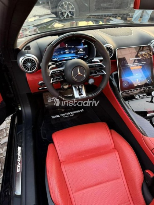 Mercedes SL Class 2023 Black Automatic Used for Sale in Cairo - 3