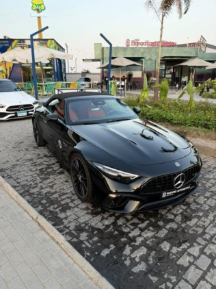Mercedes SL Class 2023 Black Automatic Used for Sale in Cairo