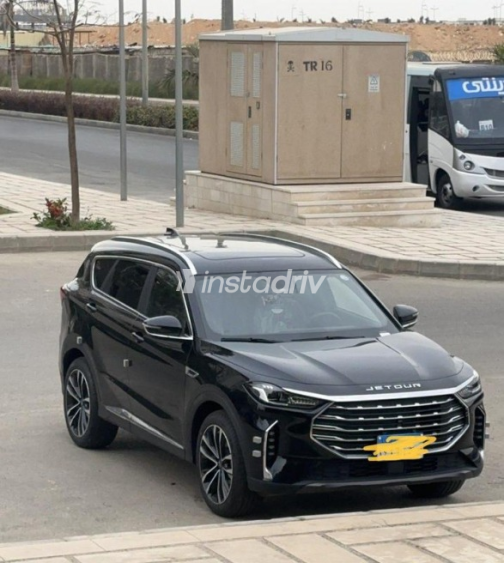 Jetour X70 Plus 2025 Black Automatic Used for Sale in Madinaty - 4
