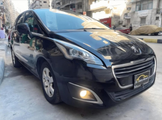 بيجو 5008 2015 أسود أوتوماتيك مستعملة للبيع في الإسكندرية