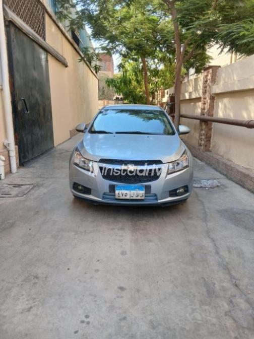 Chevrolet Cruze 2010 Blue Automatic Used for Sale in Obour City - 1