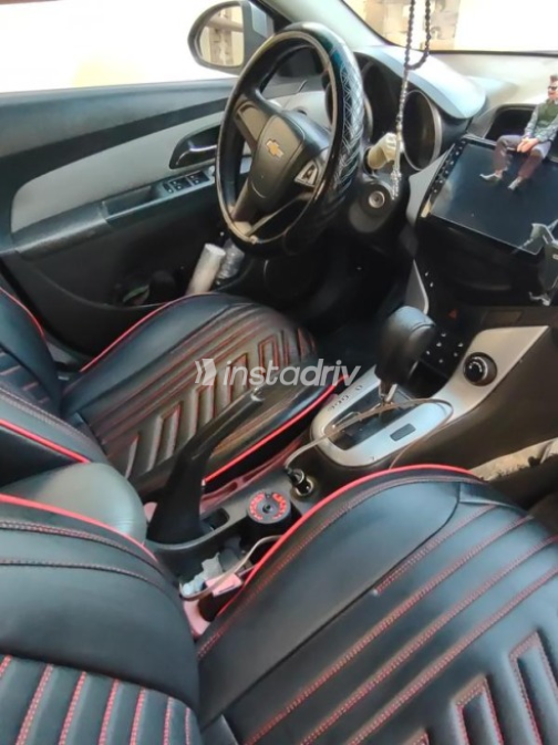 Chevrolet Cruze 2010 Blue Automatic Used for Sale in Obour City - 5