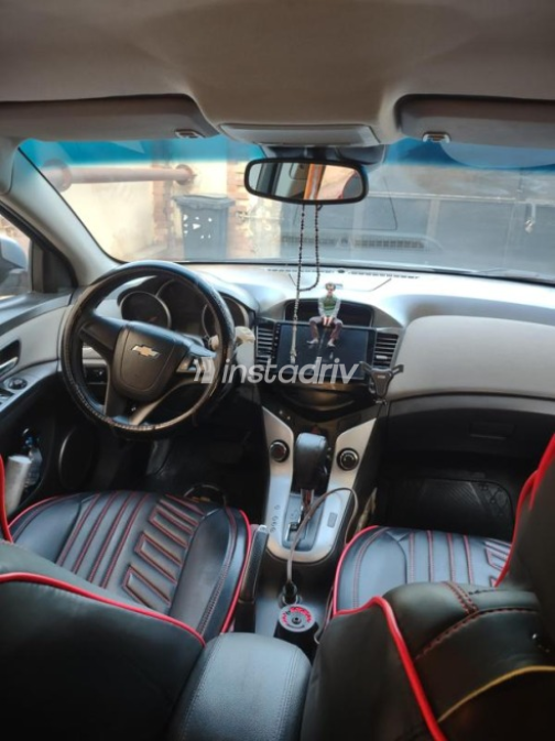 Chevrolet Cruze 2010 Blue Automatic Used for Sale in Obour City - 9