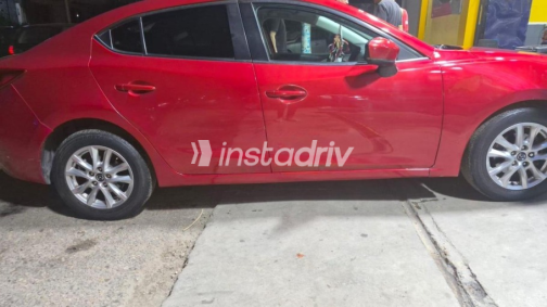 Mazda 3 2017 Red Automatic Used for Sale in Al Shorouk - 2