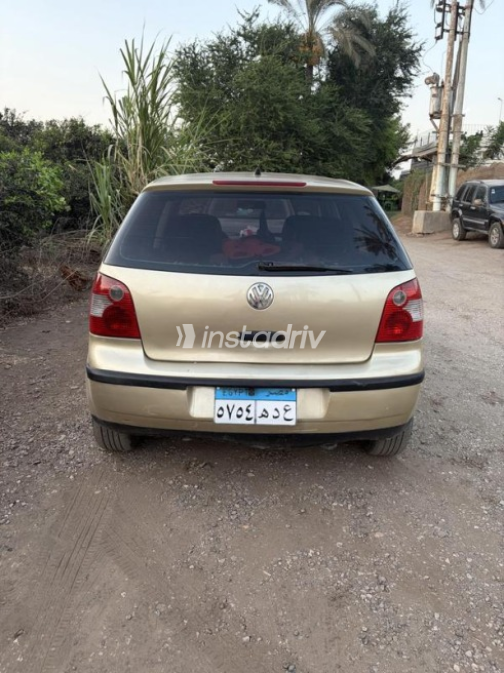 Volkswagen Polo 2003 Gold Automatic Used for Sale in Tanta - 4