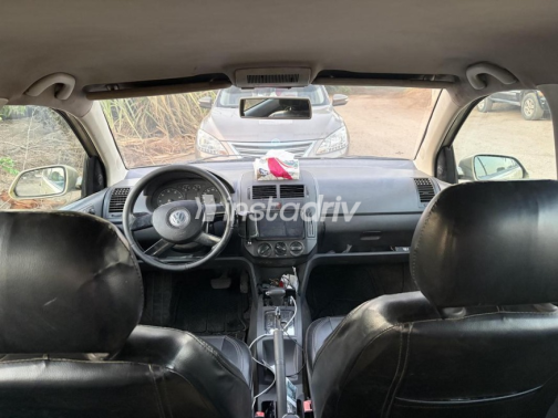 Volkswagen Polo 2003 Gold Automatic Used for Sale in Tanta - 5