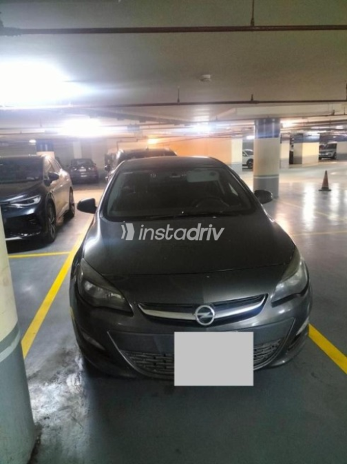 Opel Astra 2014 Dark Gray Automatic Used for Sale in Alexandria - 1