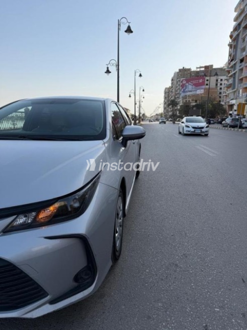 Toyota Corolla 2023 Silver Automatic Used for Sale in Beni Suef - 5