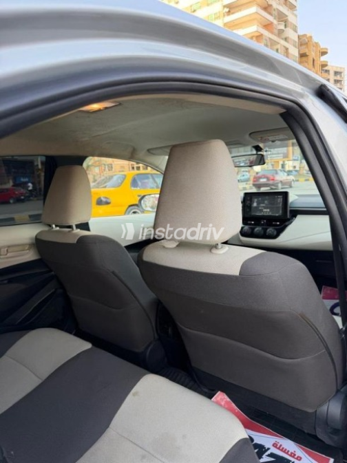 Toyota Corolla 2023 Silver Automatic Used for Sale in Beni Suef - 9