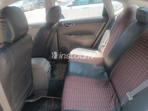 Nissan Sentra 2020 White Automatic Used for Sale in Cairo - 6