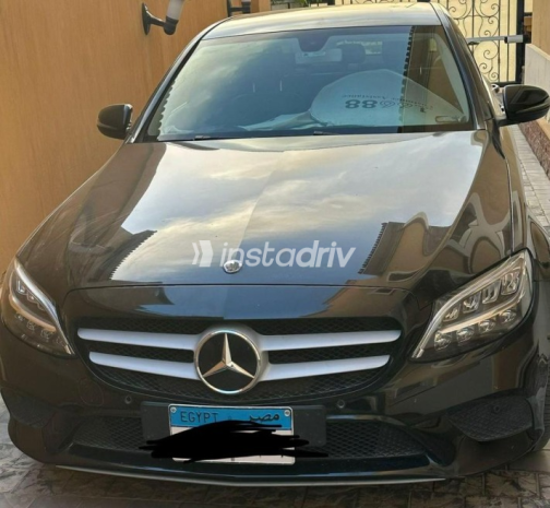 Mercedes C 180 2020 Black Automatic Used for Sale in Cairo - 1