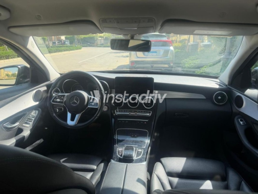 Mercedes C 180 2020 Black Automatic Used for Sale in Cairo - 4