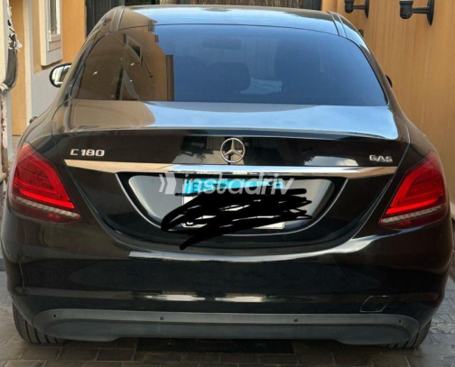 Mercedes C 180 2020 Black Automatic Used for Sale in Cairo - 8