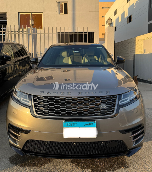 Land Rover Range Rover 2021 Gray Automatic Used for Sale in Greater Cairo ( Cairo + Giza) - 3