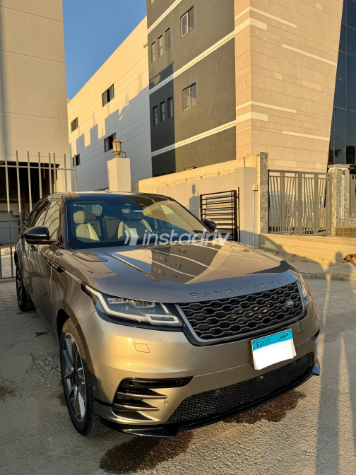 Land Rover Range Rover 2021 Gray Automatic Used for Sale in Greater Cairo ( Cairo + Giza) - 6