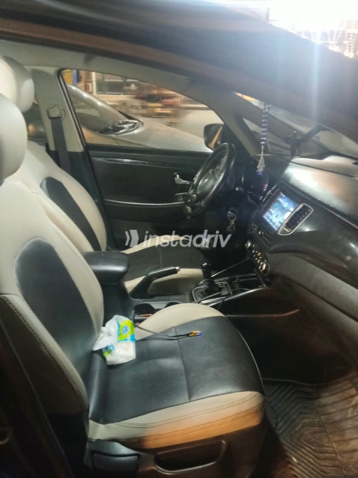 Kia Carens 2014 Black Automatic Used for Sale in Greater Cairo ( Cairo + Giza) - 4