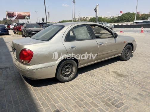 Nissan Sunny 2006 Gold Manual Used for Sale in Cairo - 3