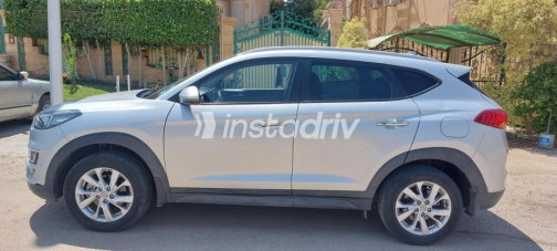 Hyundai Tucson 2021 White Automatic Used for Sale in Cairo - 4