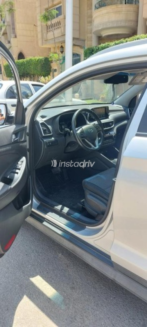 Hyundai Tucson 2021 White Automatic Used for Sale in Cairo - 5