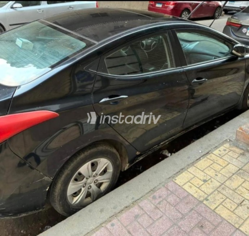 هيونداي إلنترا ام دى 2014 أسود أوتوماتيك مستعملة للبيع في الإسكندرية - 2