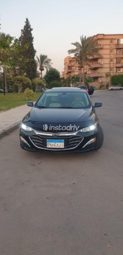 شيفروليه ماليبو 2019 أسود أوتوماتيك مستعملة للبيع في الهرم - 1