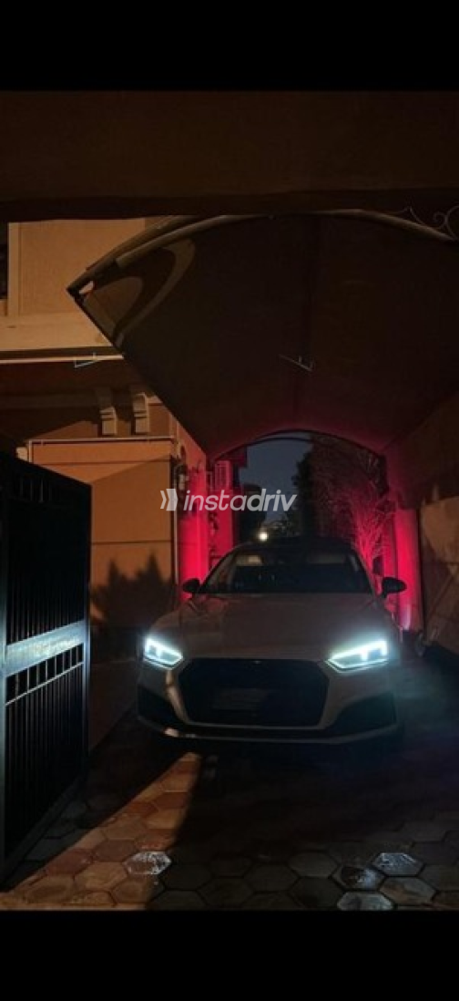 اودي A5 2019 أبيض أوتوماتيك مستعملة للبيع في مدينتى - 10