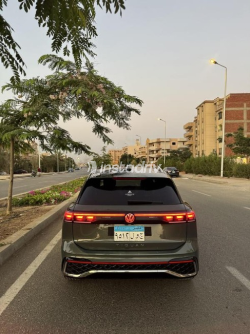 Volkswagen Tiguan 2025 Bronze Automatic Used for Sale in 10th of Ramadan - 4