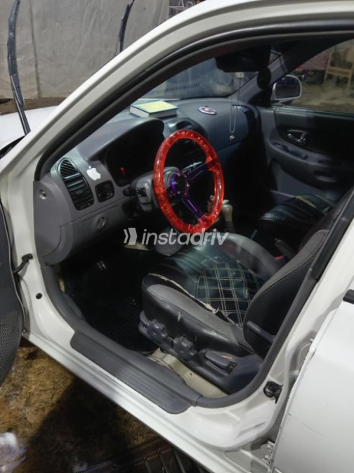 Hyundai Verna 2017 White Manual Used for Sale in Imbaba - 4