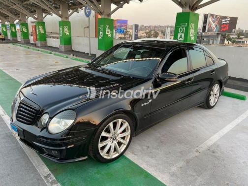 مرسيدس E 230 2009 أسود أوتوماتيك مستعملة للبيع في مصر الجديدة - 1