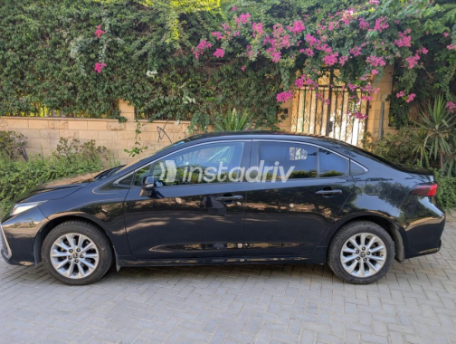 Toyota Corolla 2022 Black Automatic Used for Sale in Cairo - 2