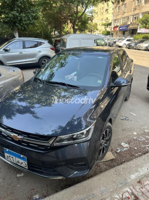 Chevrolet Optra 2027 White Automatic Used for Sale in Cairo - 2