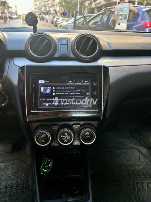 Suzuki Swift 2021 Red Automatic Used for Sale in Alexandria - 3