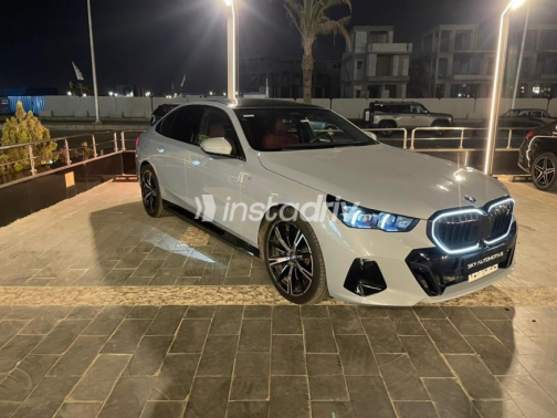 BMW I5 2025 Gray Automatic Used for Sale in Cairo - 3