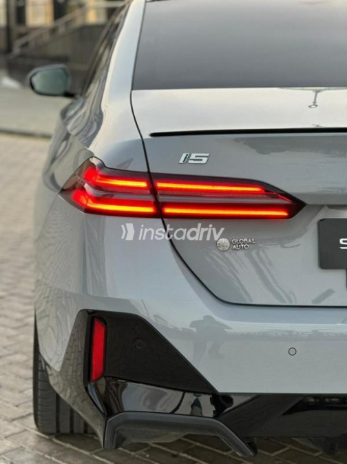 BMW I5 2025 Gray Automatic Used for Sale in Cairo - 10