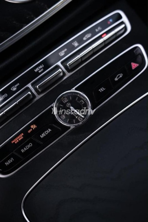 Mercedes E 350 2017 Black Automatic Used for Sale in Cairo - 9